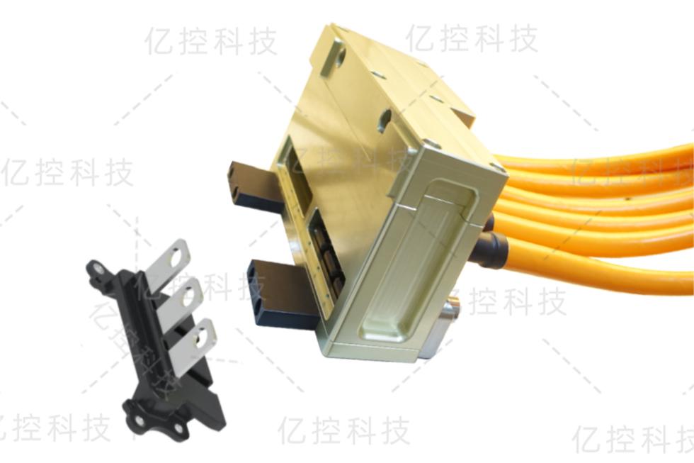 祥顺彩票E10系列UVW动力接口电连接器