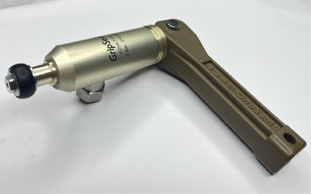 祥顺彩票G25A内胀式快速密封连接器电机控制器泄露测试
